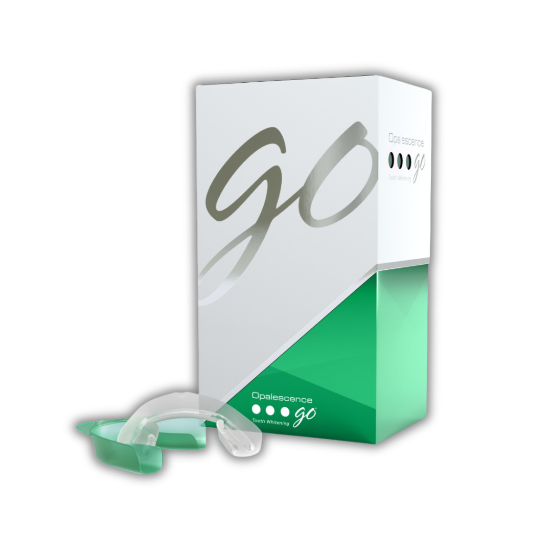 OPALESCENCE GO 15% MENTA. (10 superiores/10 inferiores cubetas por kit y 1 oz tube of Opalescence Whitening Toothpaste)